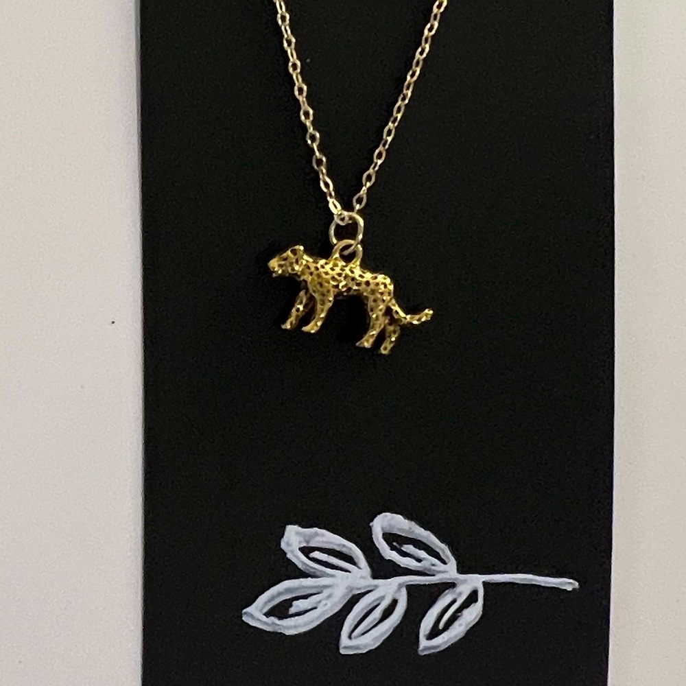👑WALKIN WILD Gold Leopard Pendant Necklace 🐆